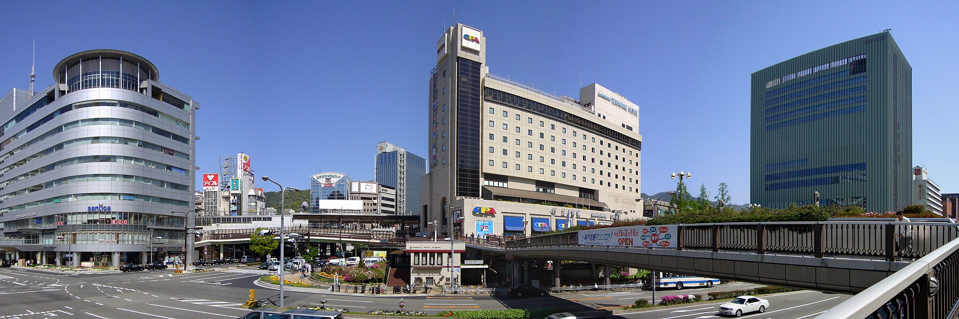 三宮駅前